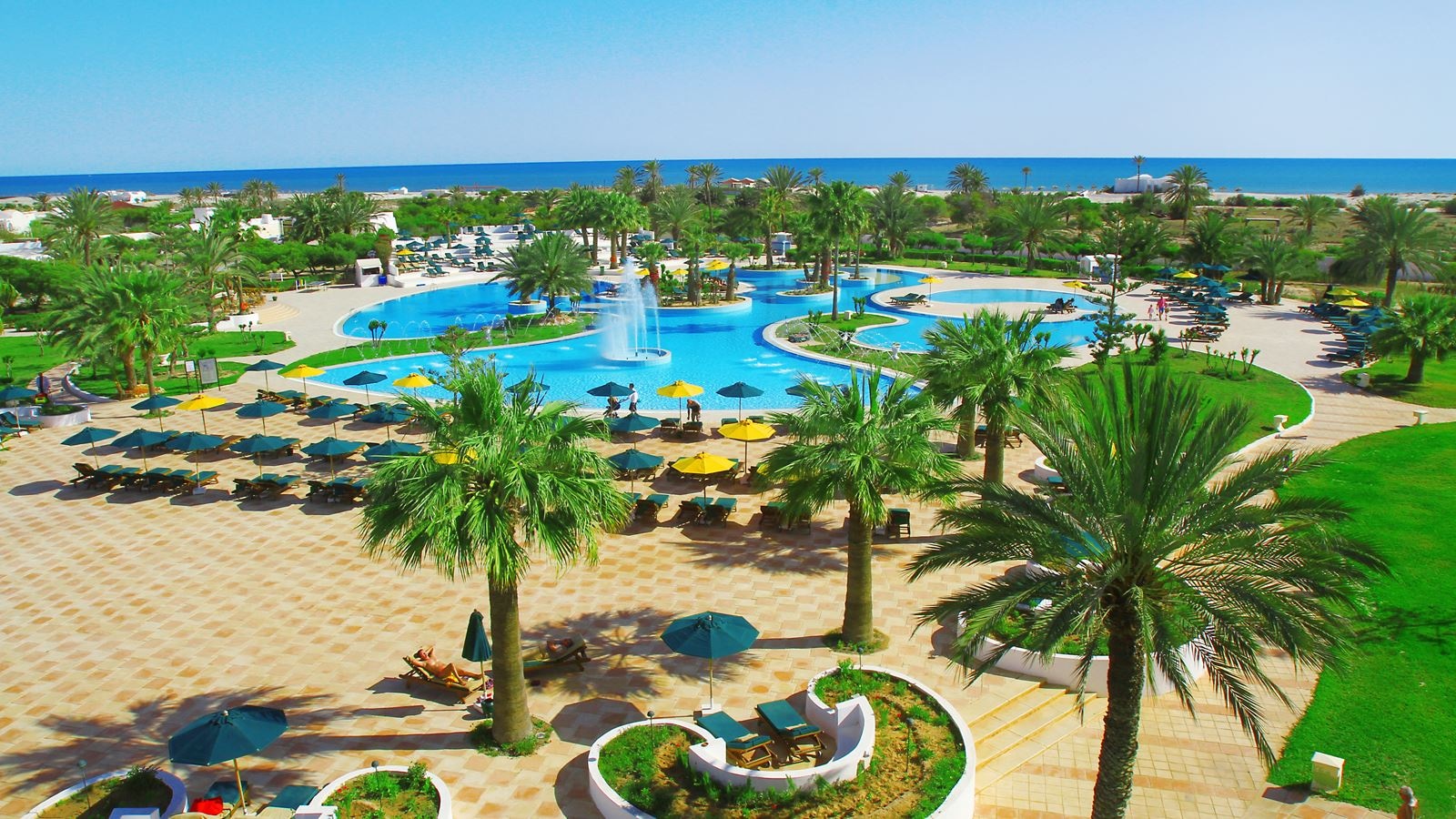 pools-outdoor-pool
