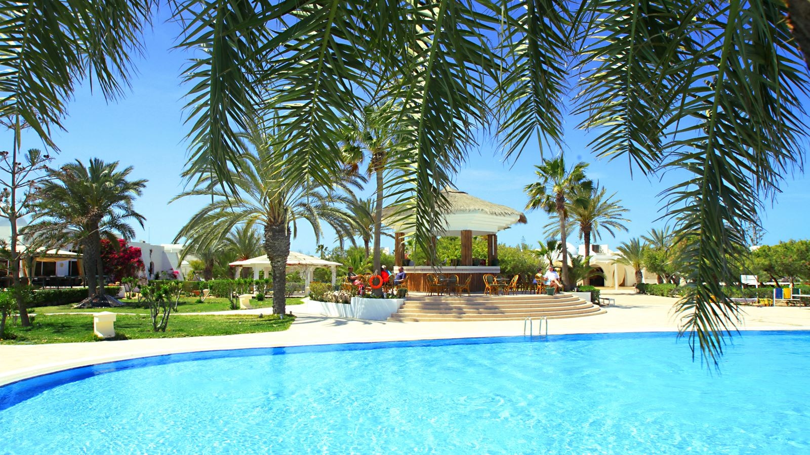 pools-outdoor-pool