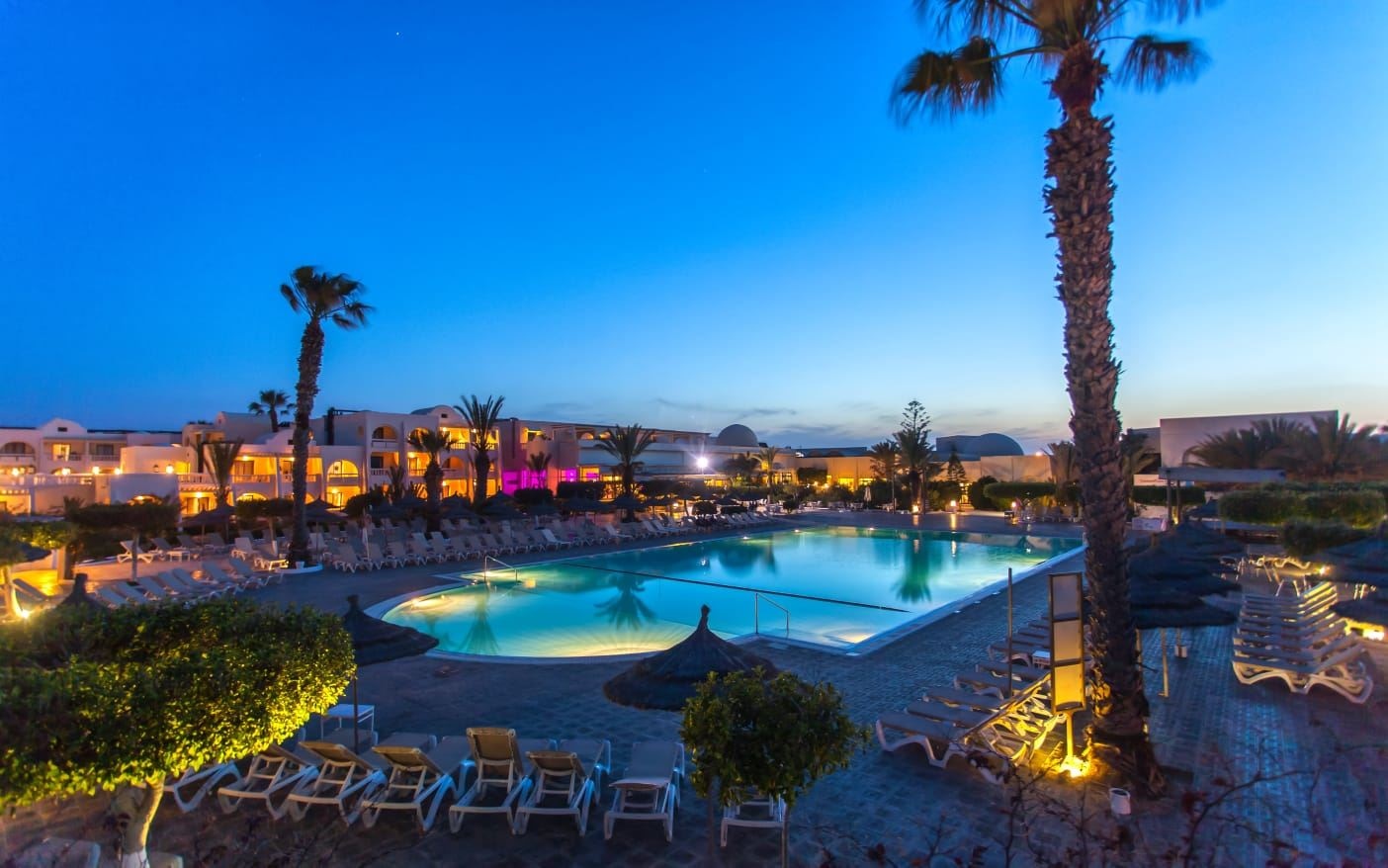 pools-outdoor-pool