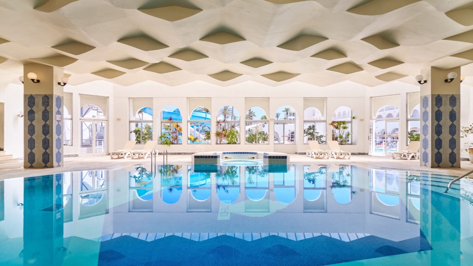 pools-indoor-pool