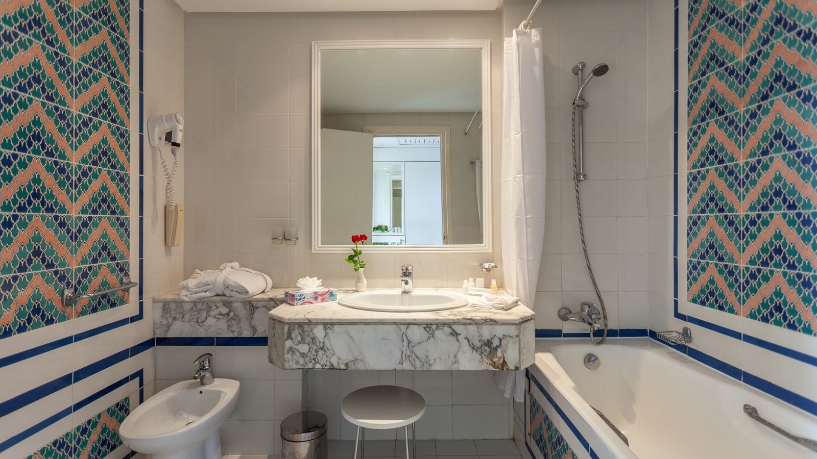 rooms-junior-suite