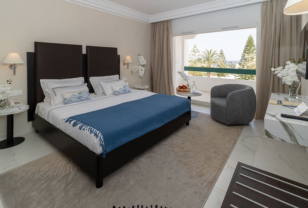 rooms-superior-room