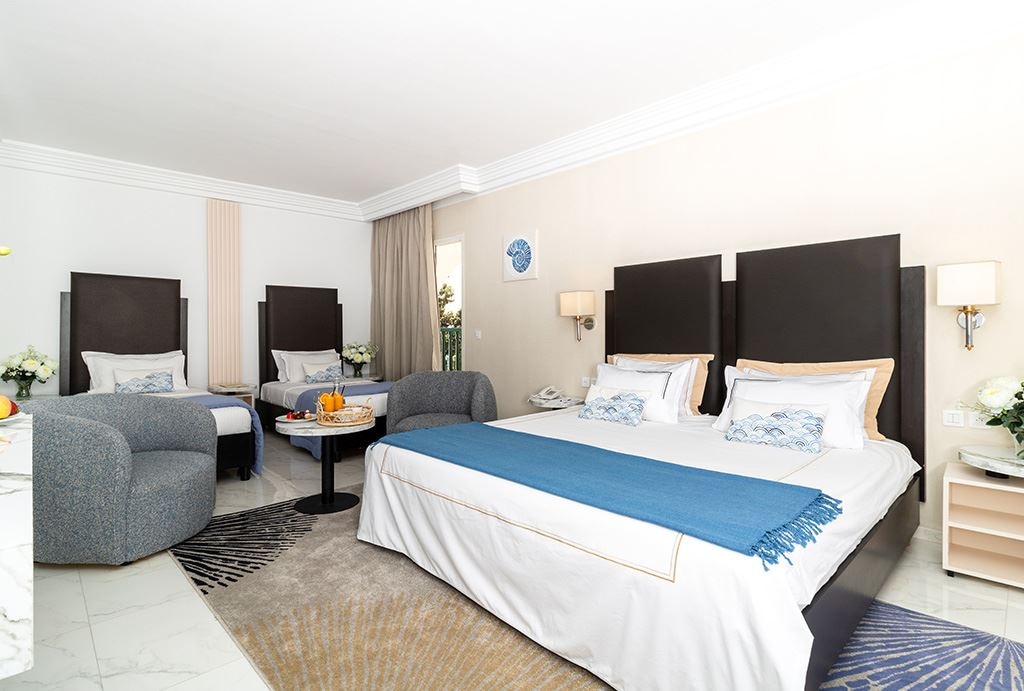rooms-superior-room