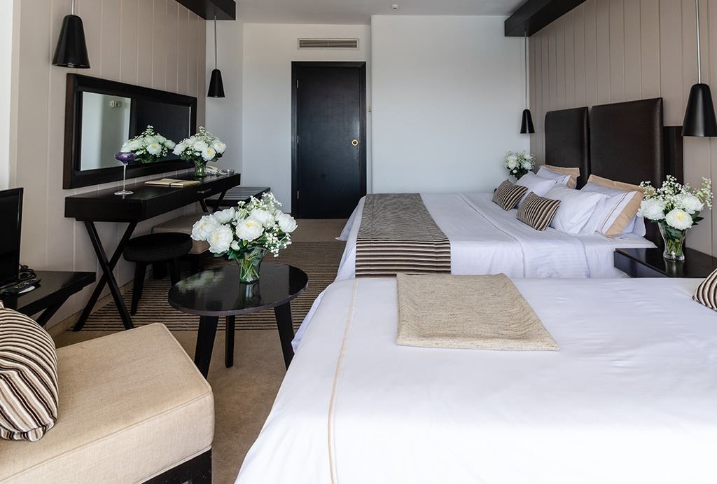 rooms-superior-room