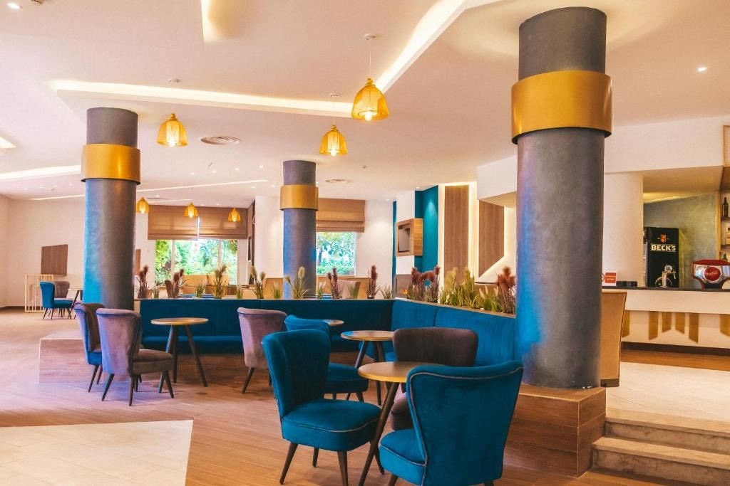 bars-main-bar