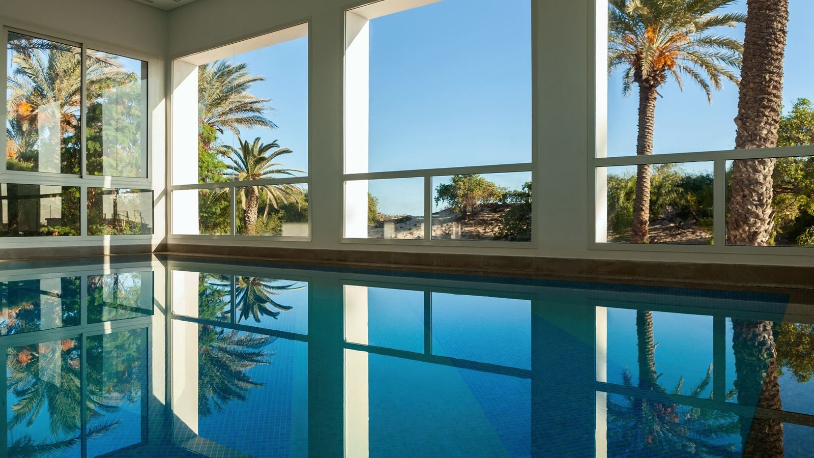 pools-indoor-pool