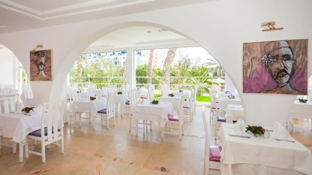 restaurants-main-restaurant