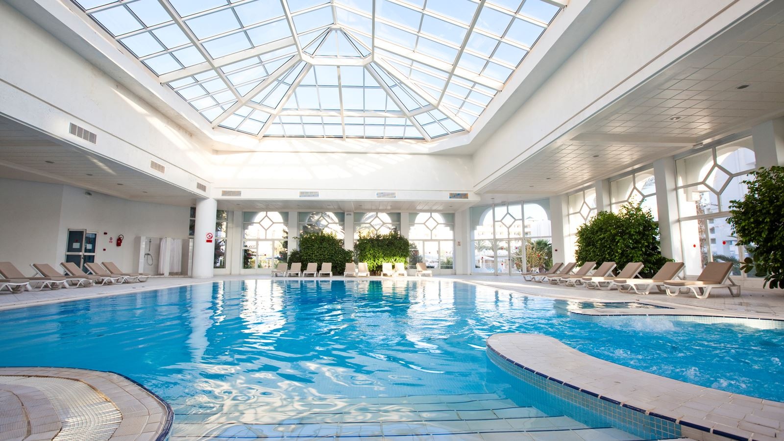 pools-indoor-pool