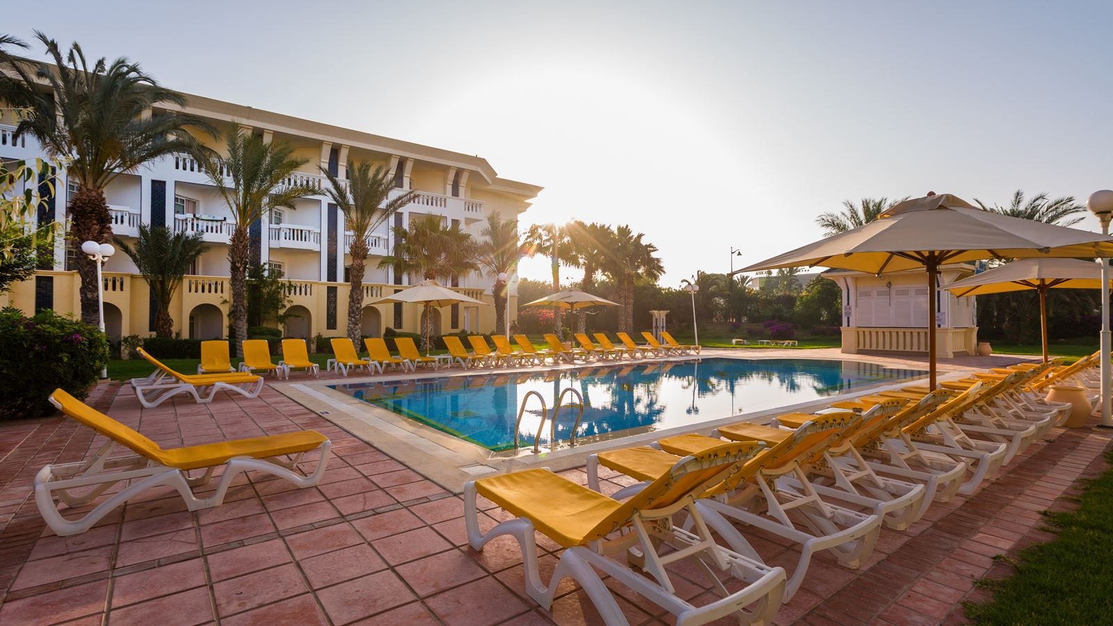 pools-outdoor-pool