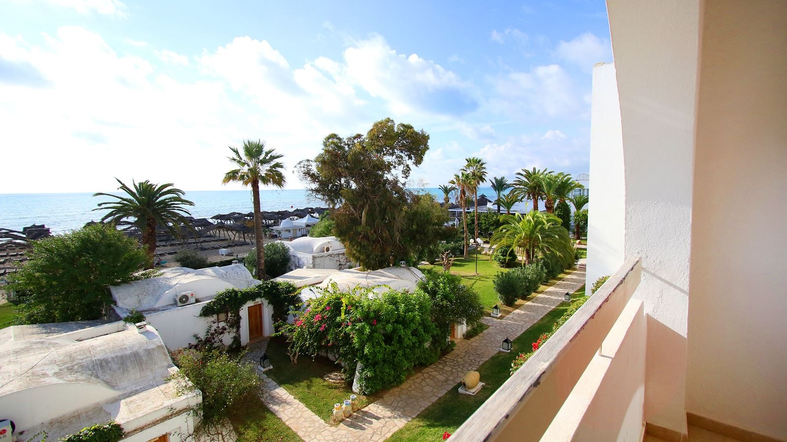 rooms-superior-sea-view-room
