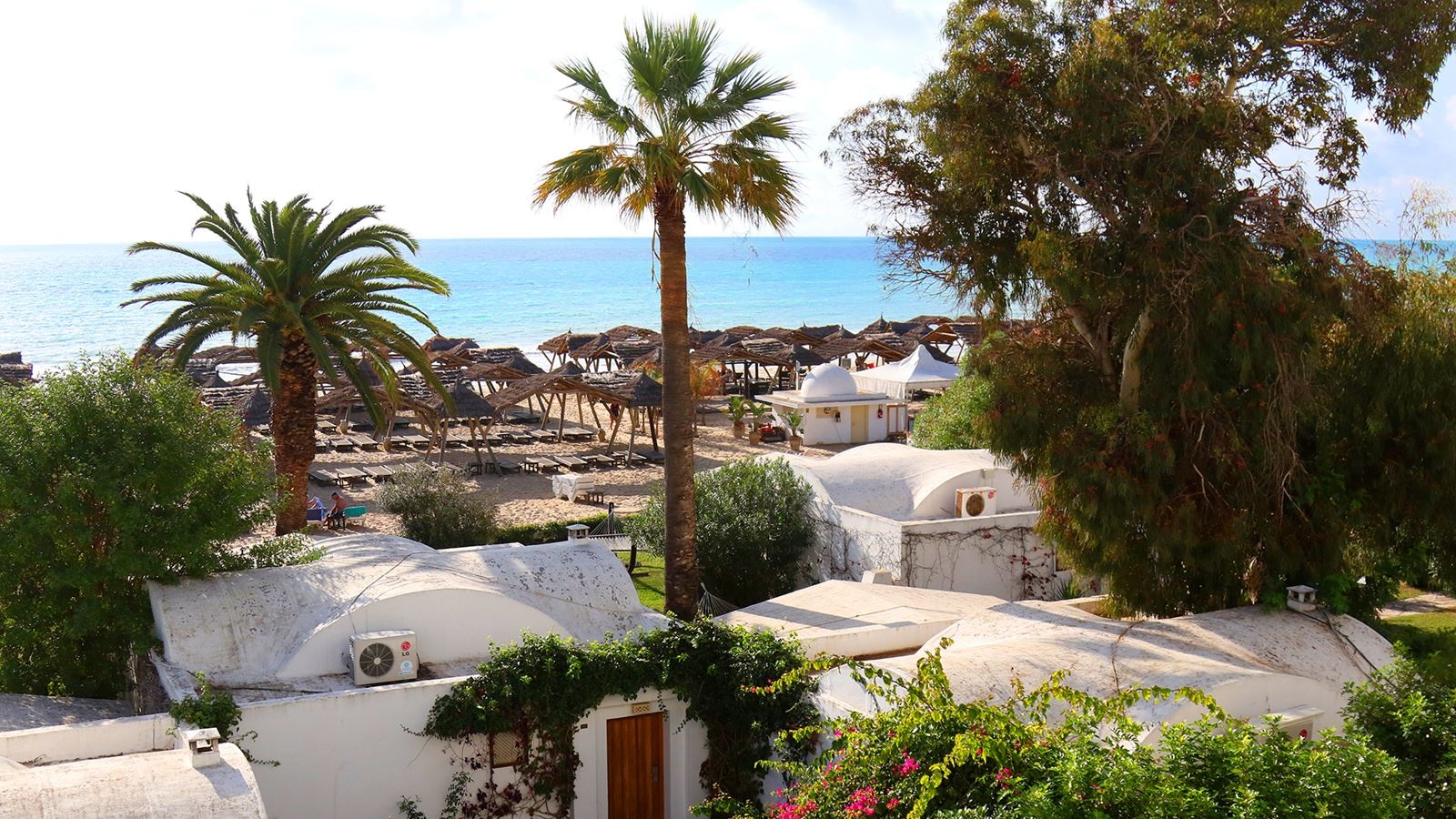 rooms-superior-sea-view-room