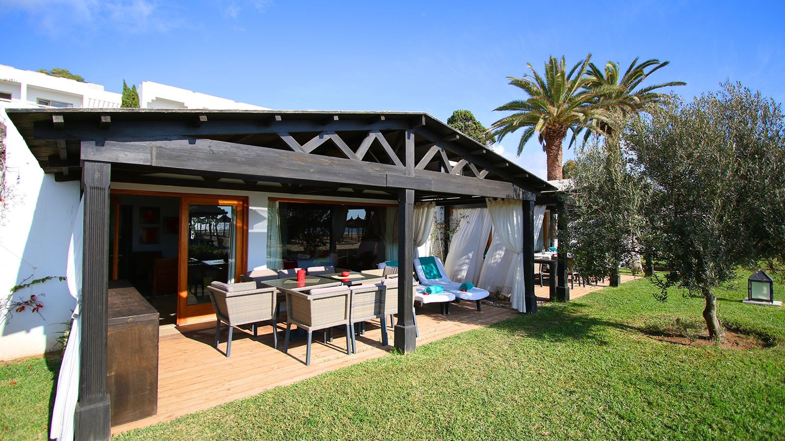 rooms-suite-bungalow