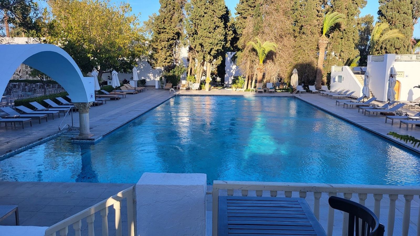 pools-outdoor-pool