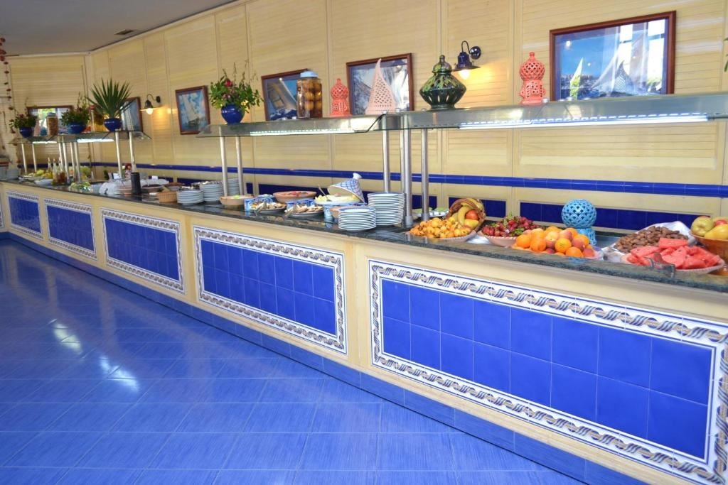 restaurants-main-restaurant--la-voile