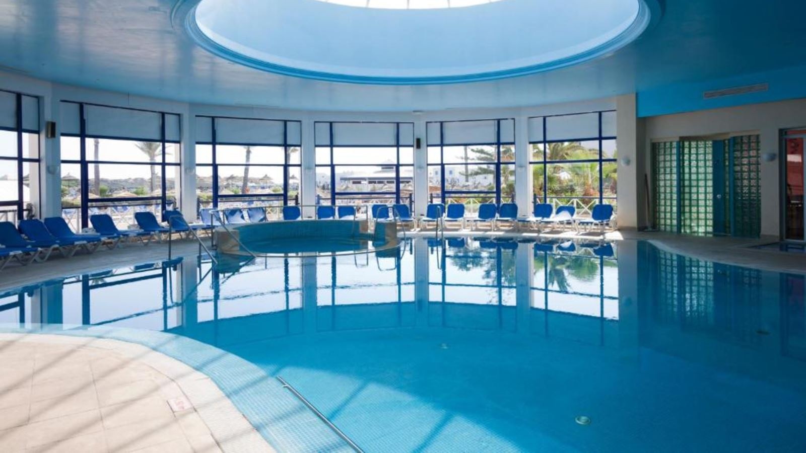 pools-indoor-pool