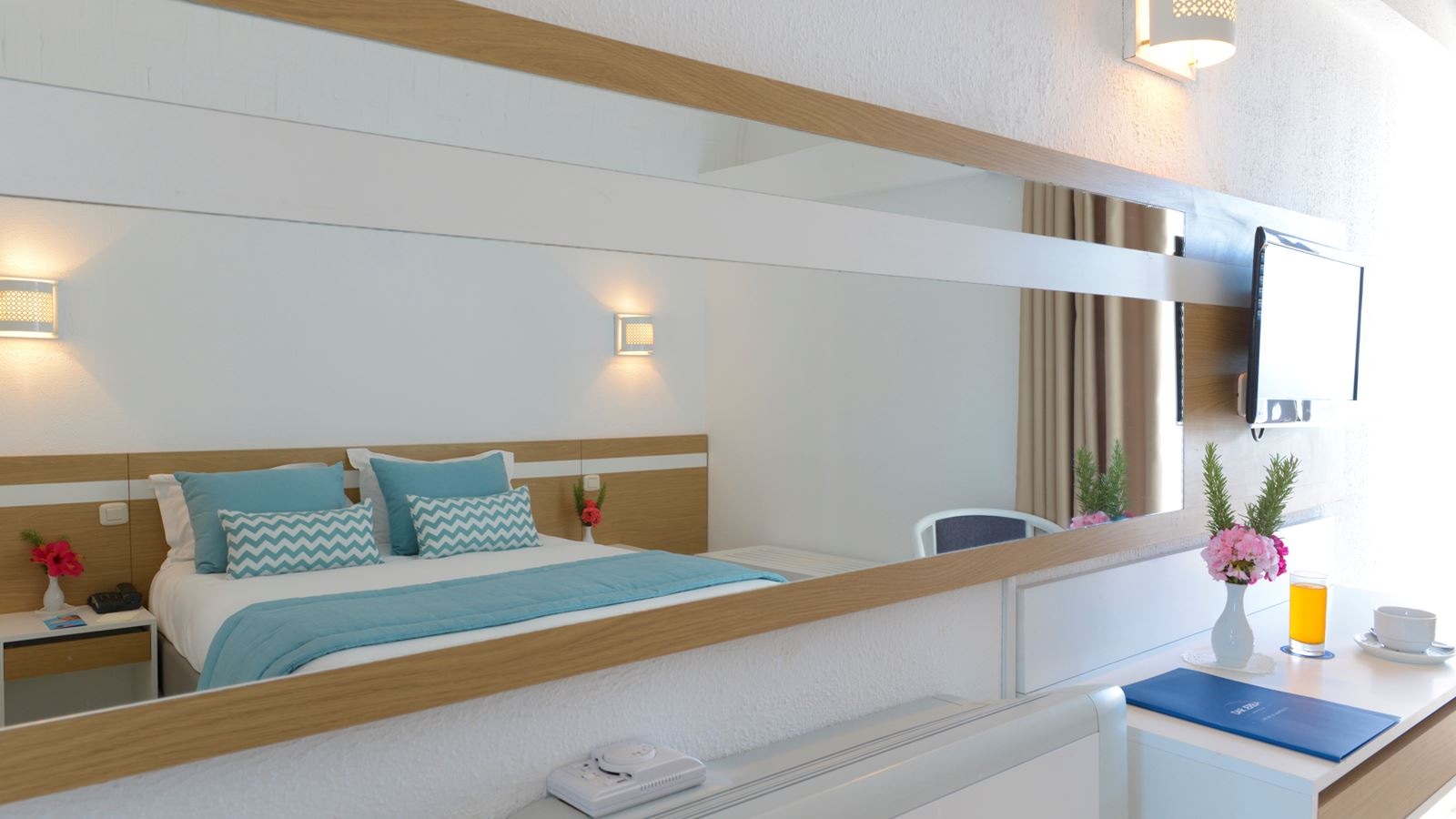 rooms-triple-room