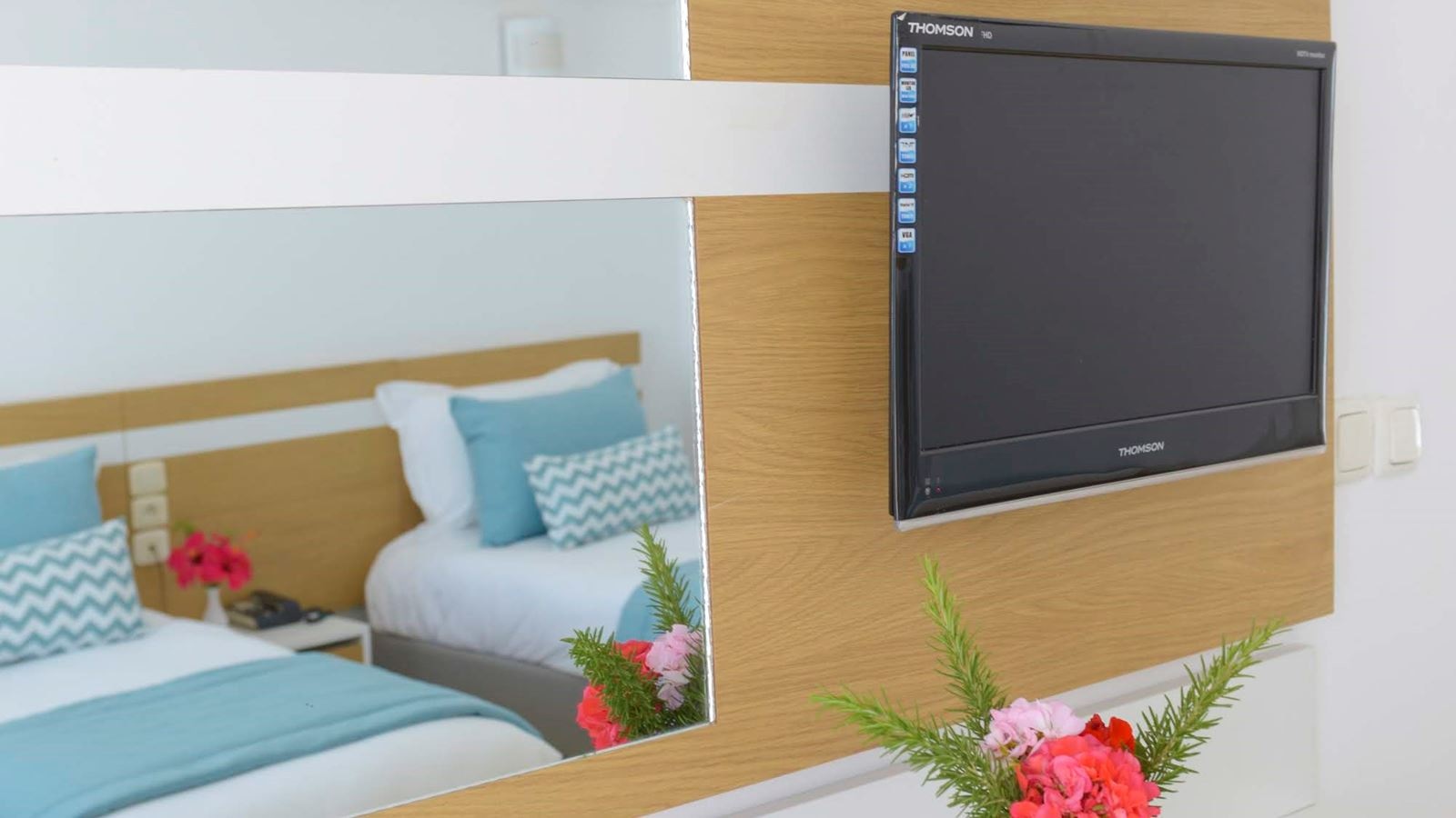rooms-promo-room