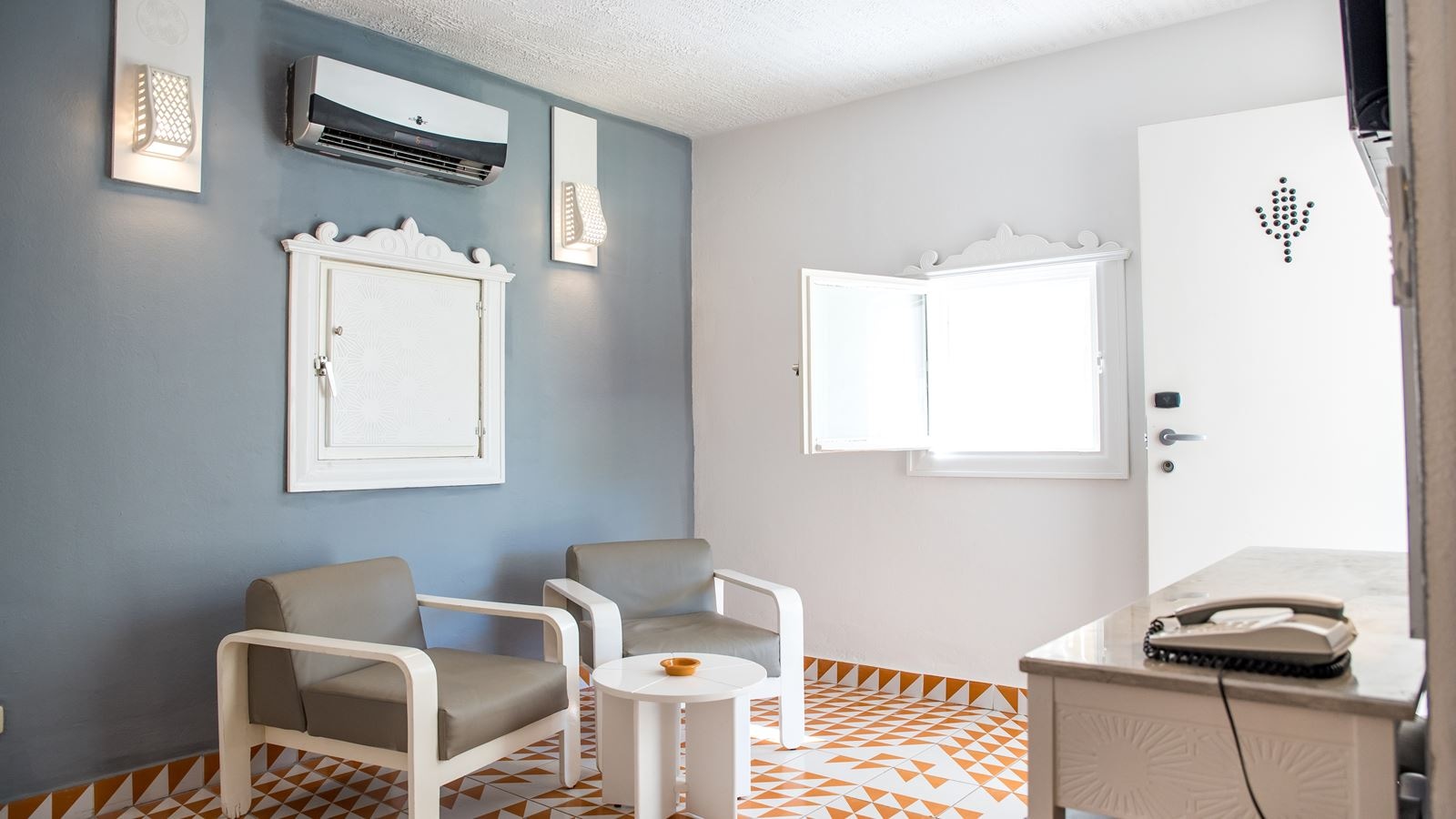 rooms-standard-room