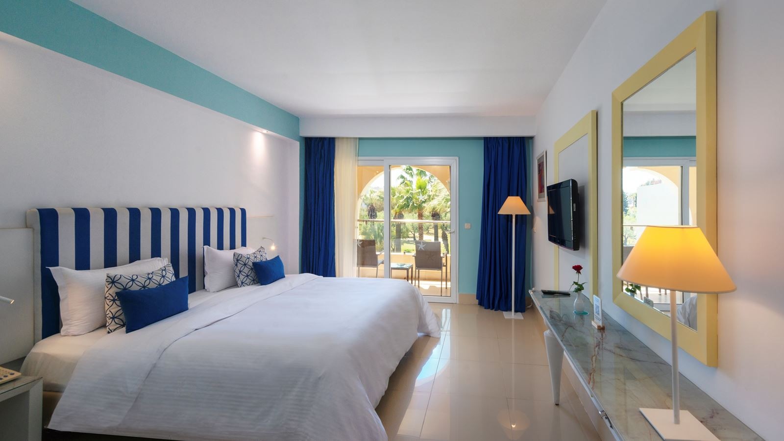 rooms-room-basic-double