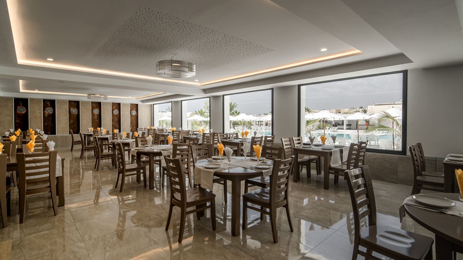 restaurants-main-restaurant-cirtus
