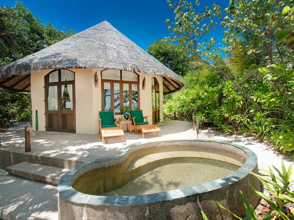 rooms-beach-villa