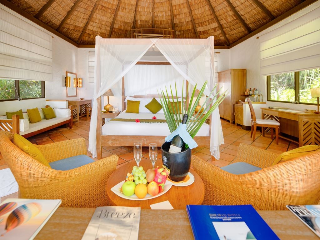 rooms-deluxe-villa