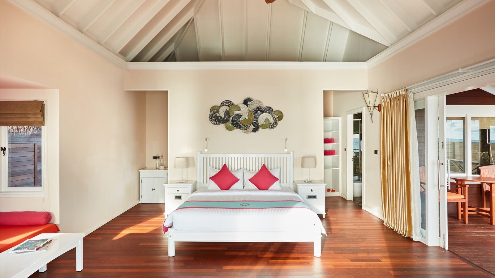 rooms-reef-villa