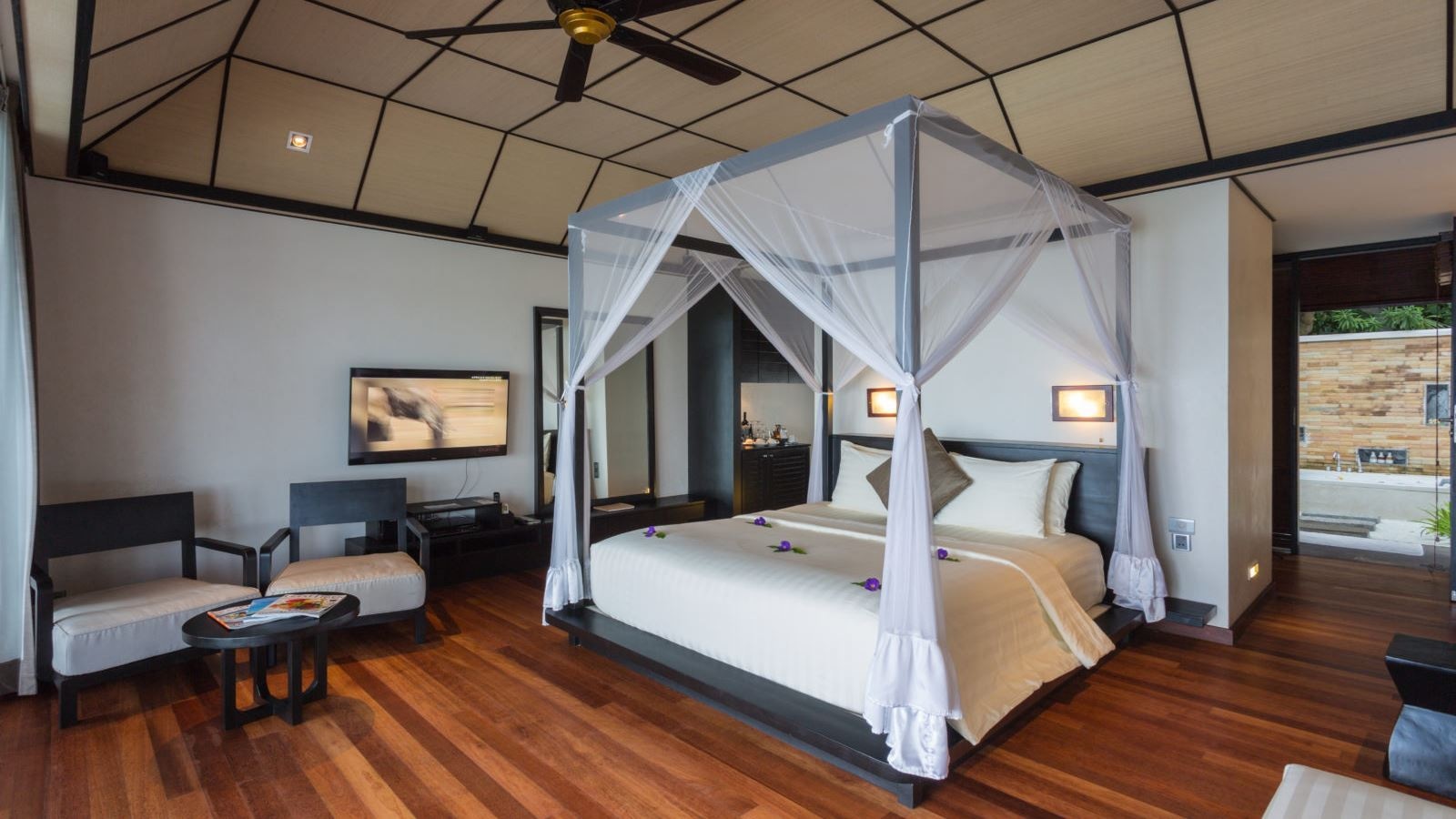 rooms-lagoon-villa