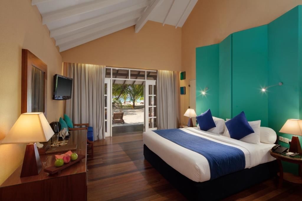 rooms-two-bedroom-family-beach-villa