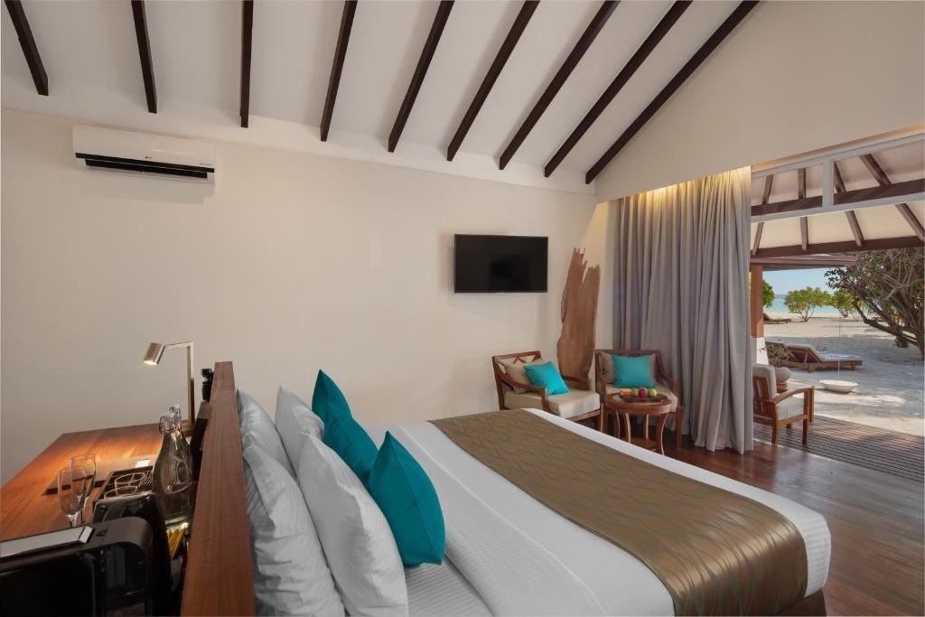 rooms-two-bedroom-deluxe-family-beach-villas
