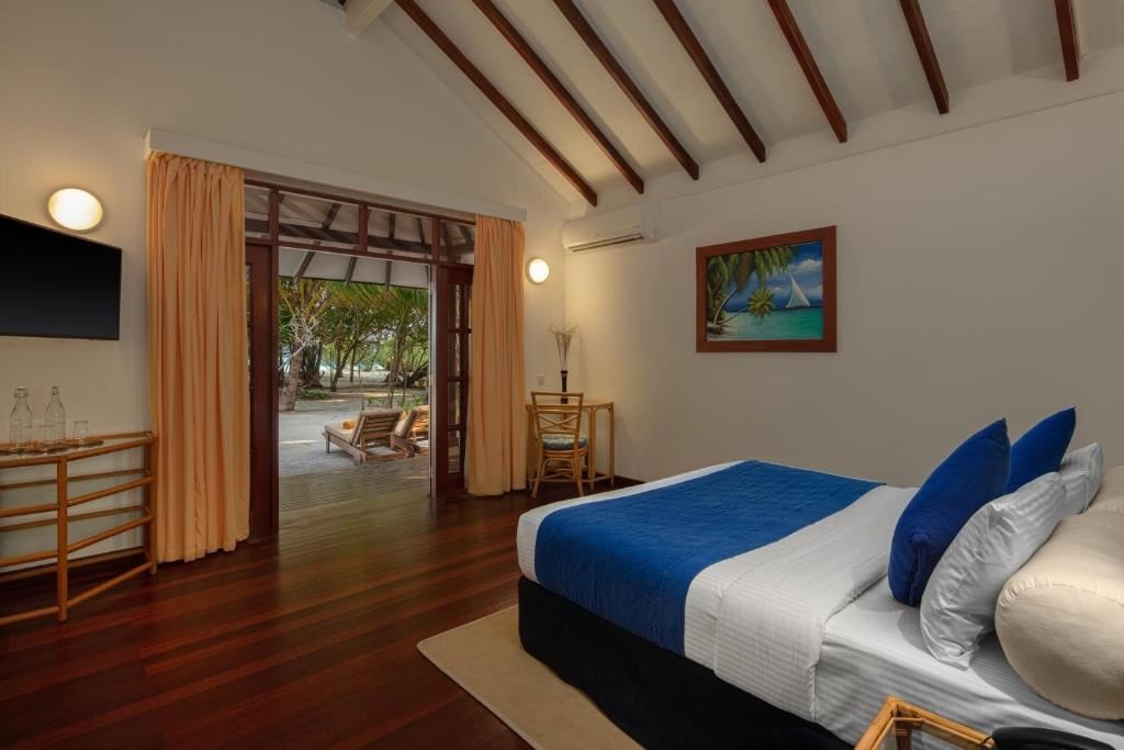 rooms-honeymoon-suite
