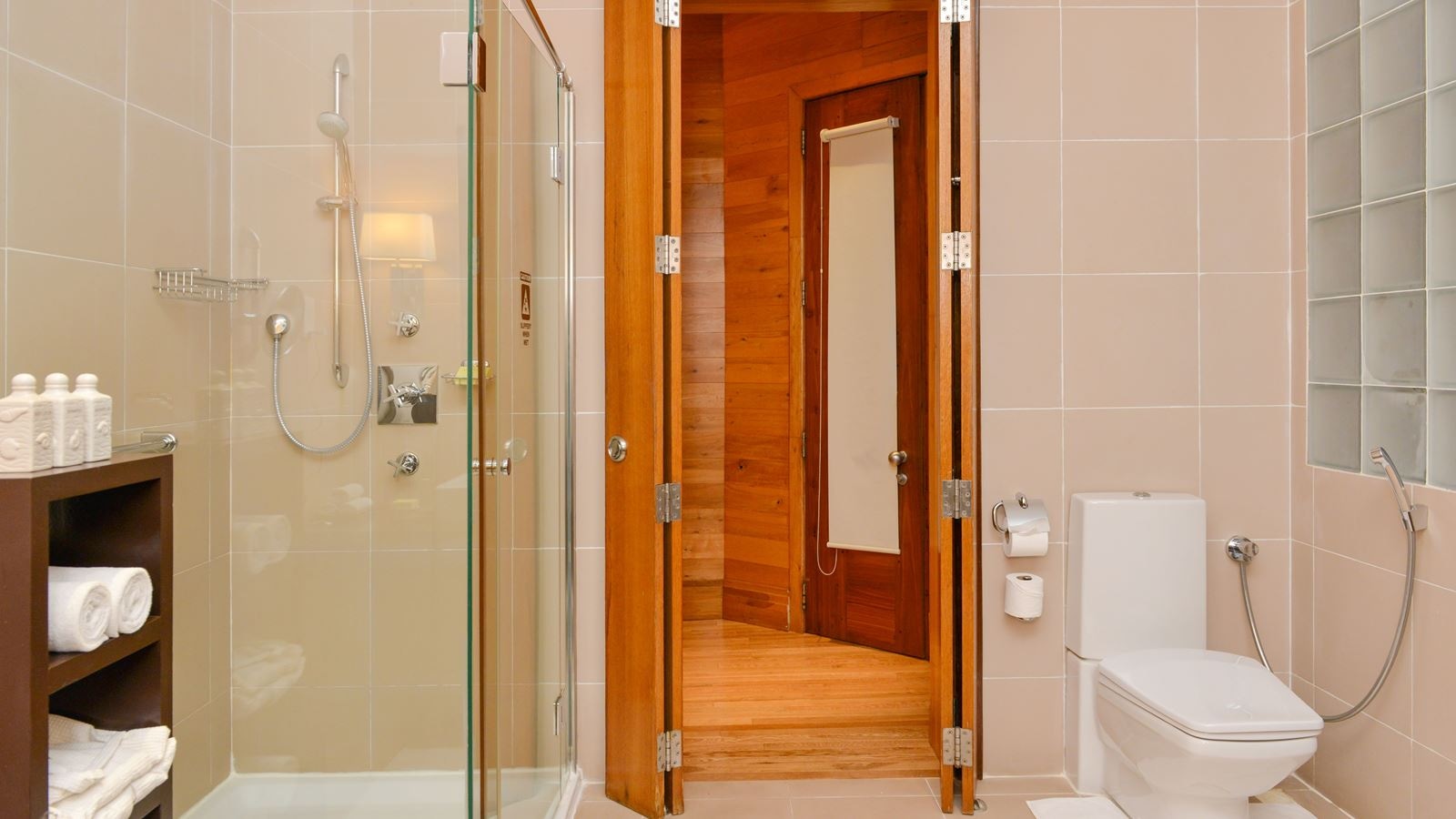 rooms-prestige-water-villas