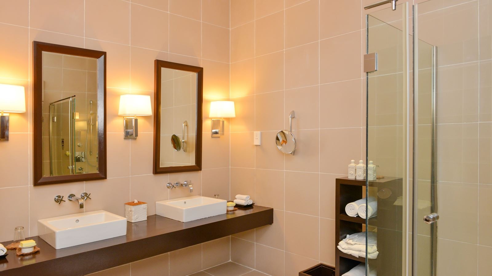rooms-prestige-water-villas