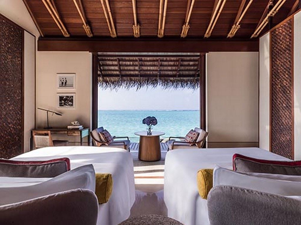 rooms-water-villa
