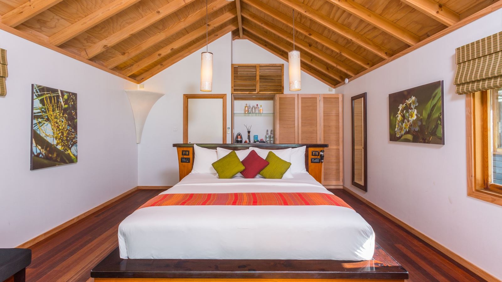 rooms-beach-villas