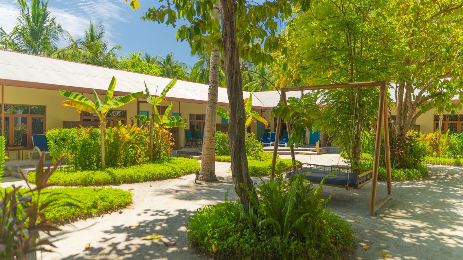 rooms-garden-room