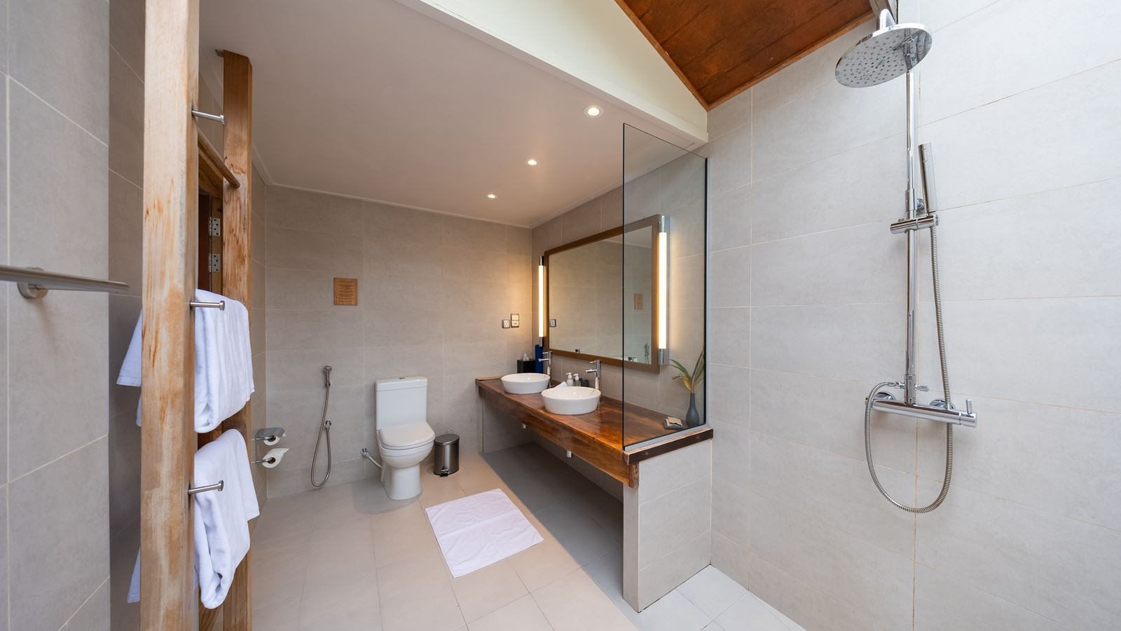 rooms-family-villa