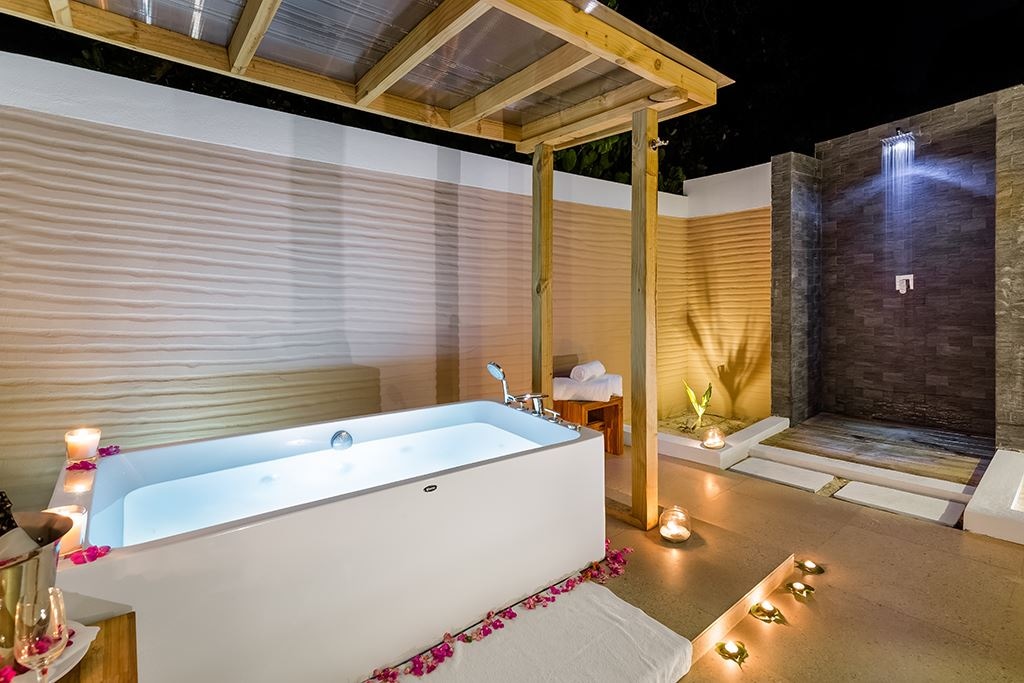 rooms-beach-villa