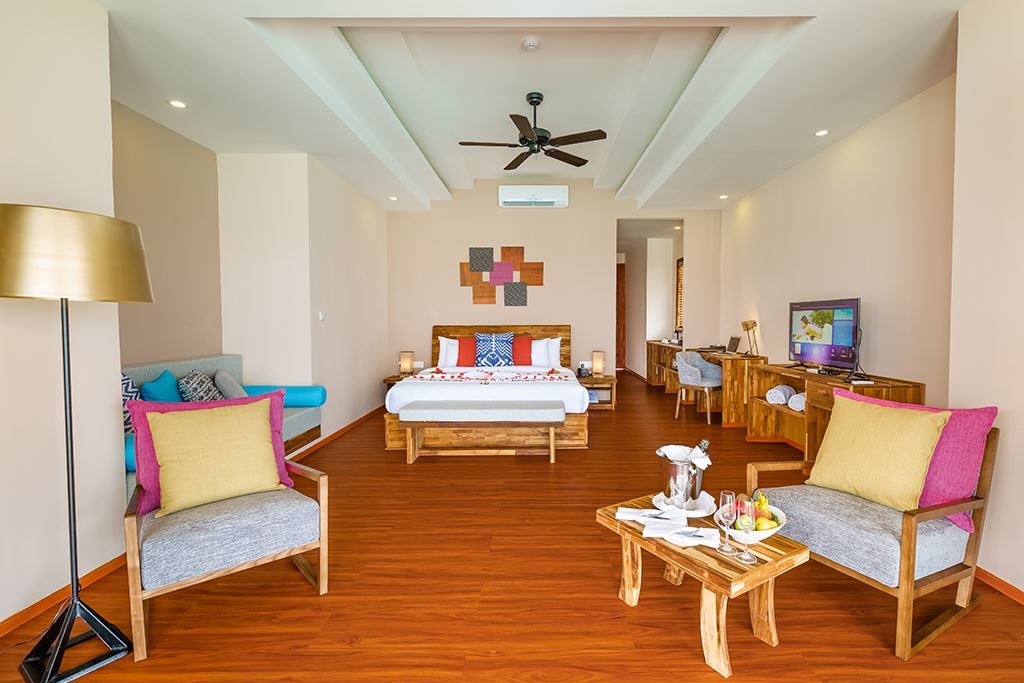 rooms-water-villa