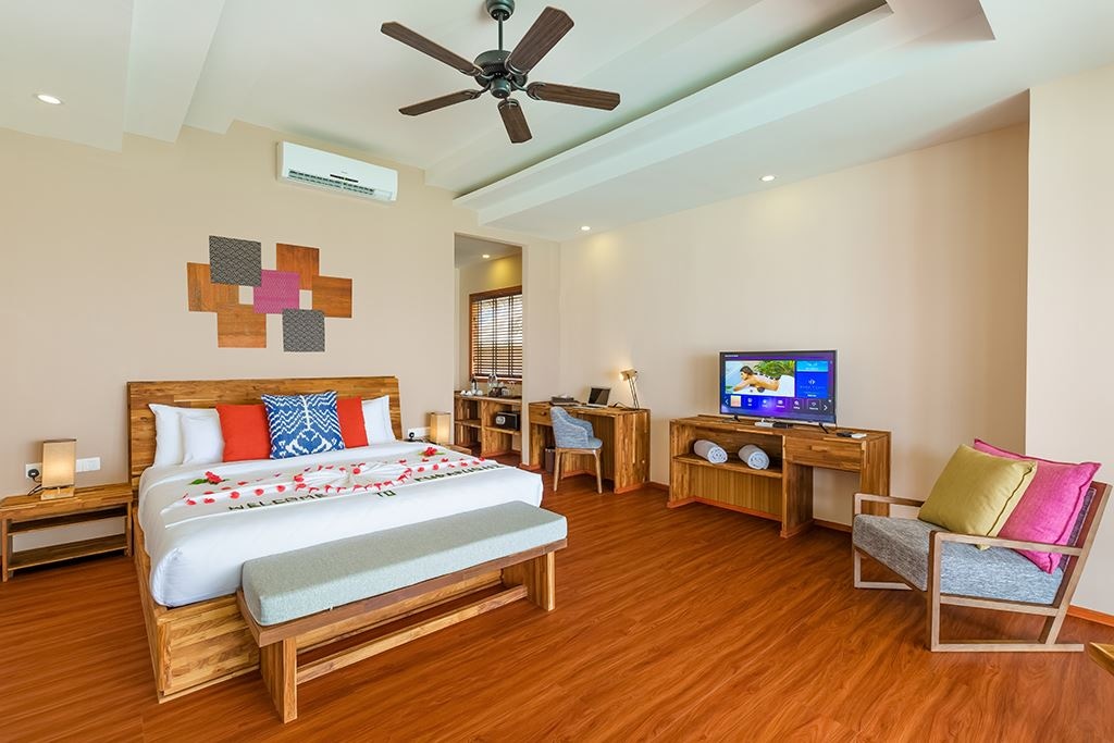 rooms-water-villa
