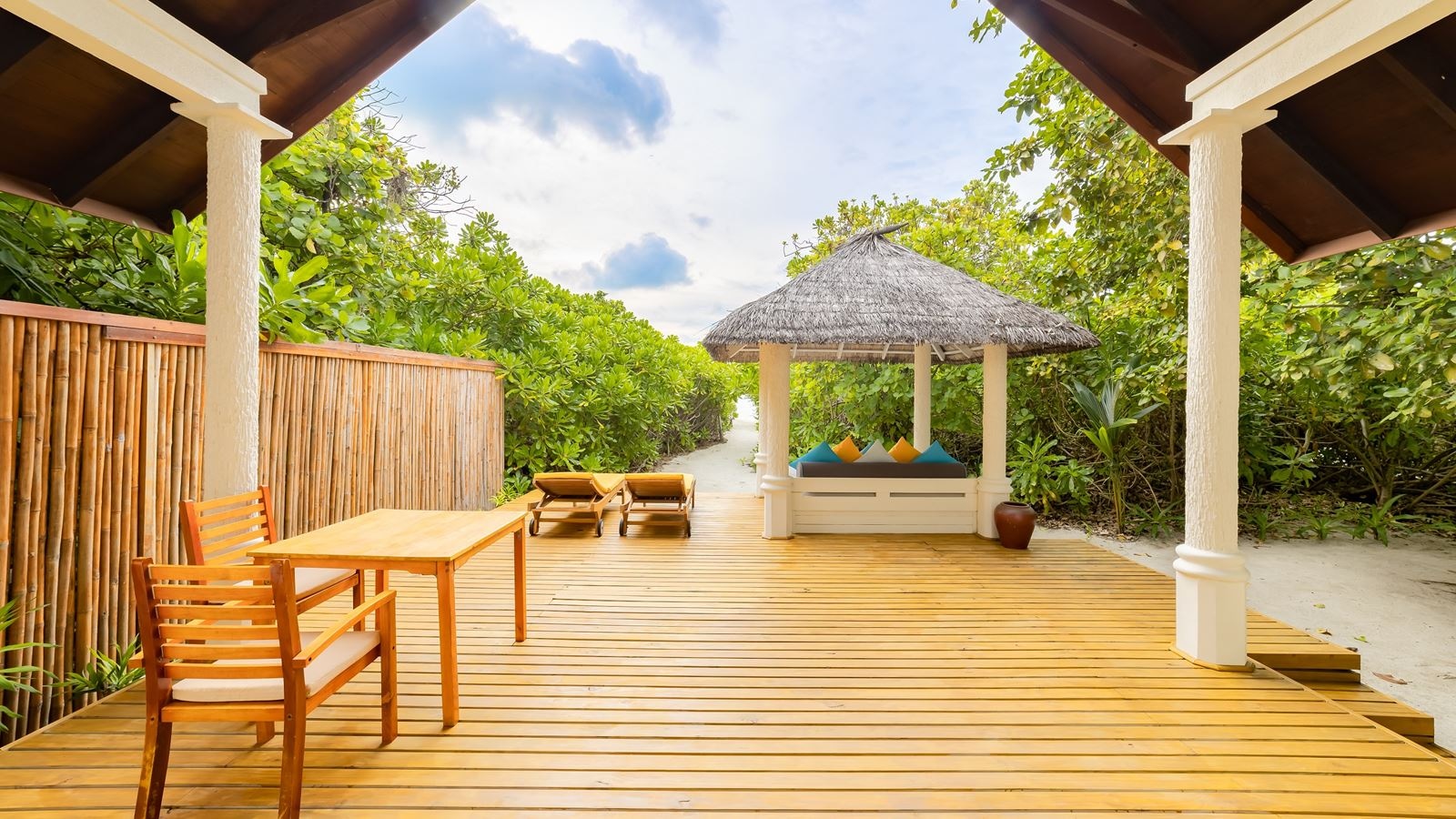 rooms-beach-villa