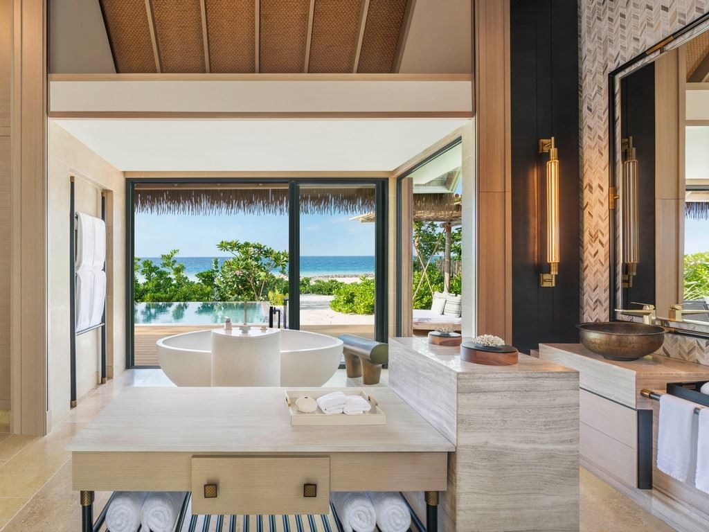 rooms-beach-villa-pool