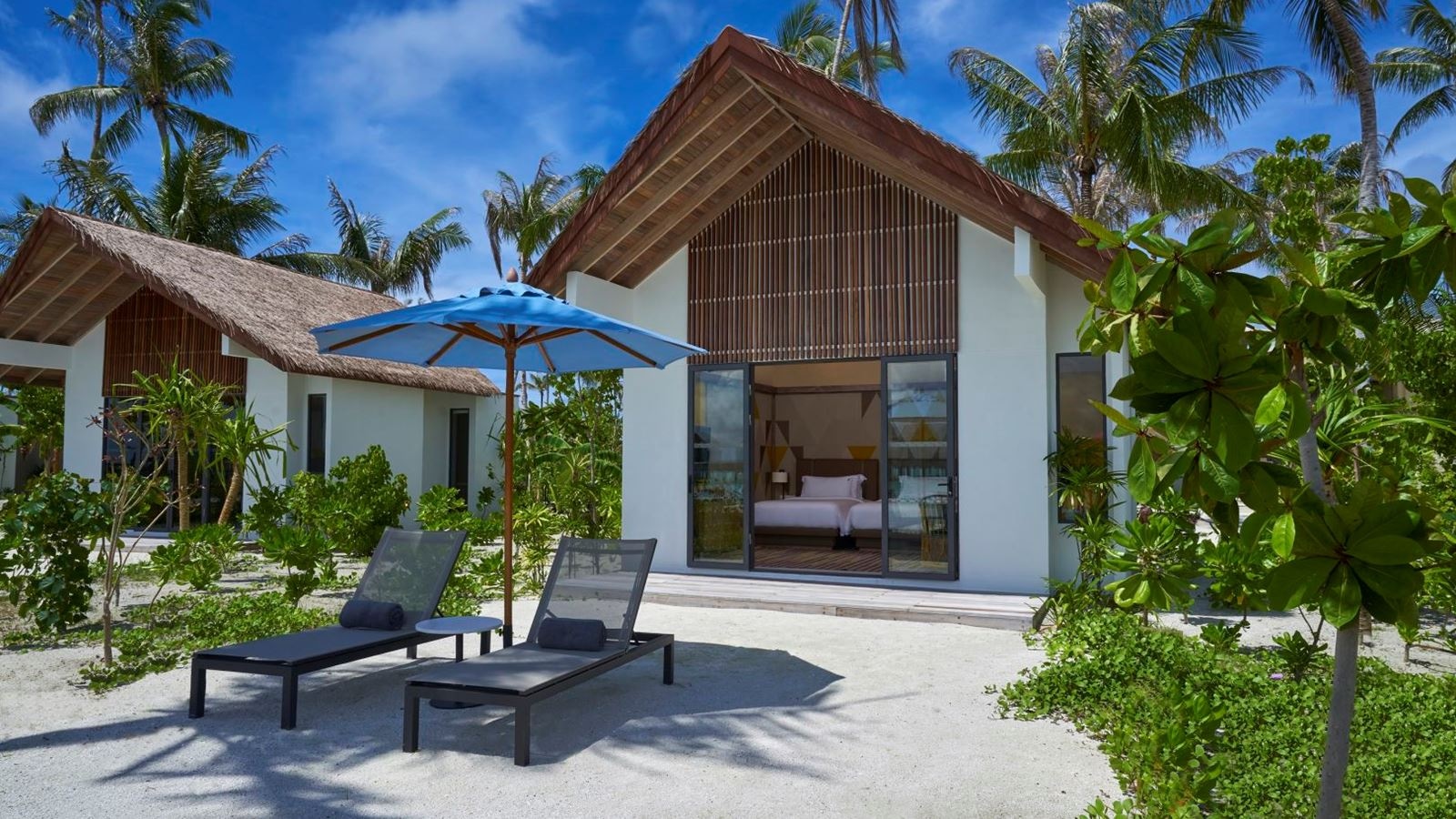 rooms-gold-beach-villa--twin