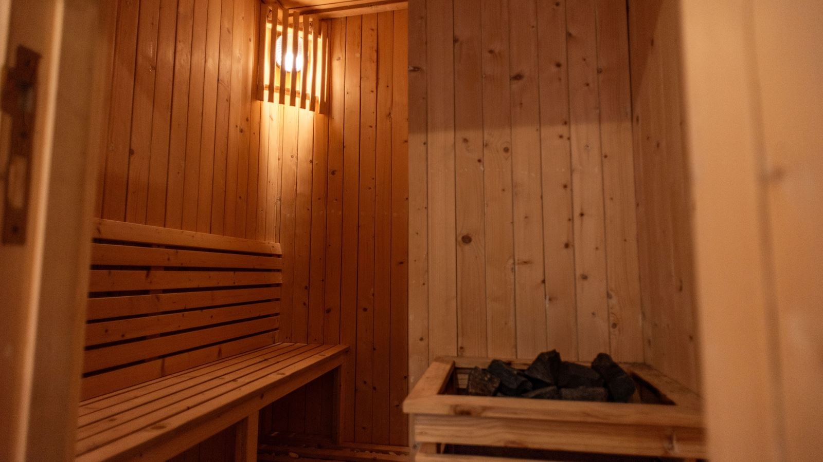 rooms-sangu-suite