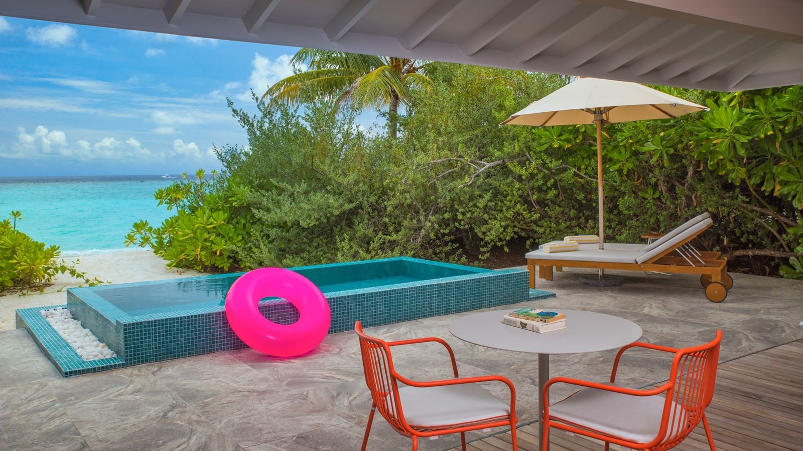 rooms-ocean-beach-villa-with-pool
