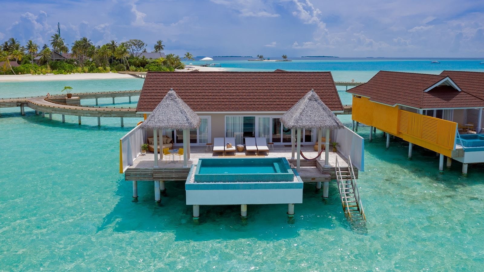 rooms-the-standard-residence-villa-with-pool