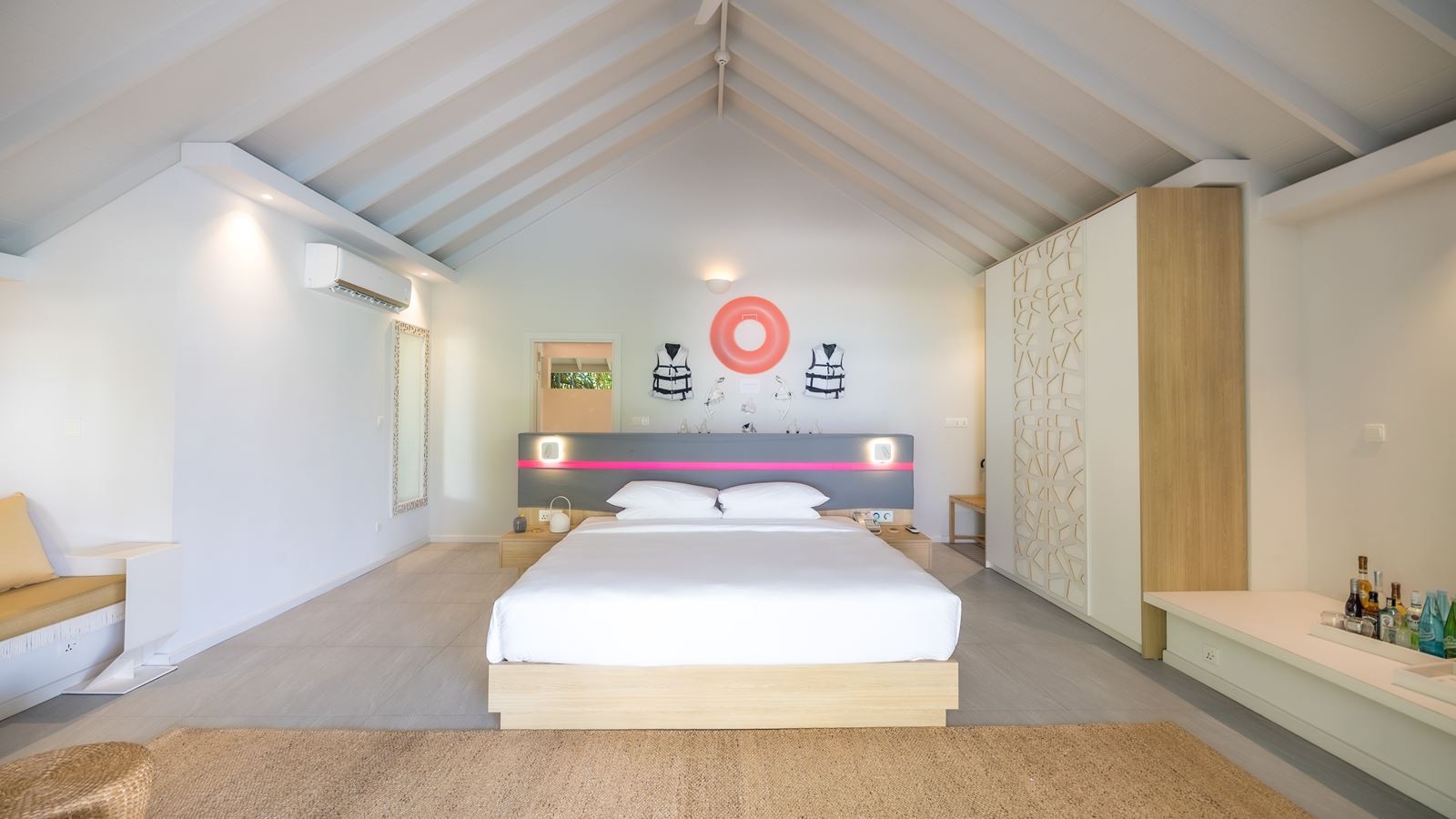 rooms-2-bedroom-beach-villa-with-pool