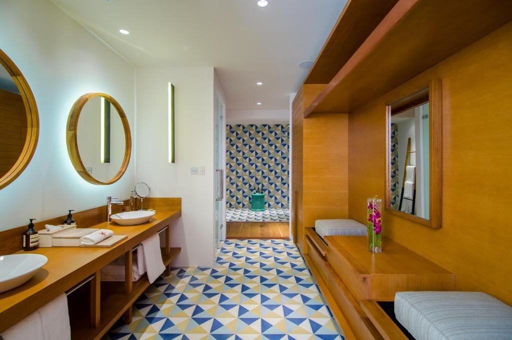 rooms-the-great-beach-residence-eight-bedrooms