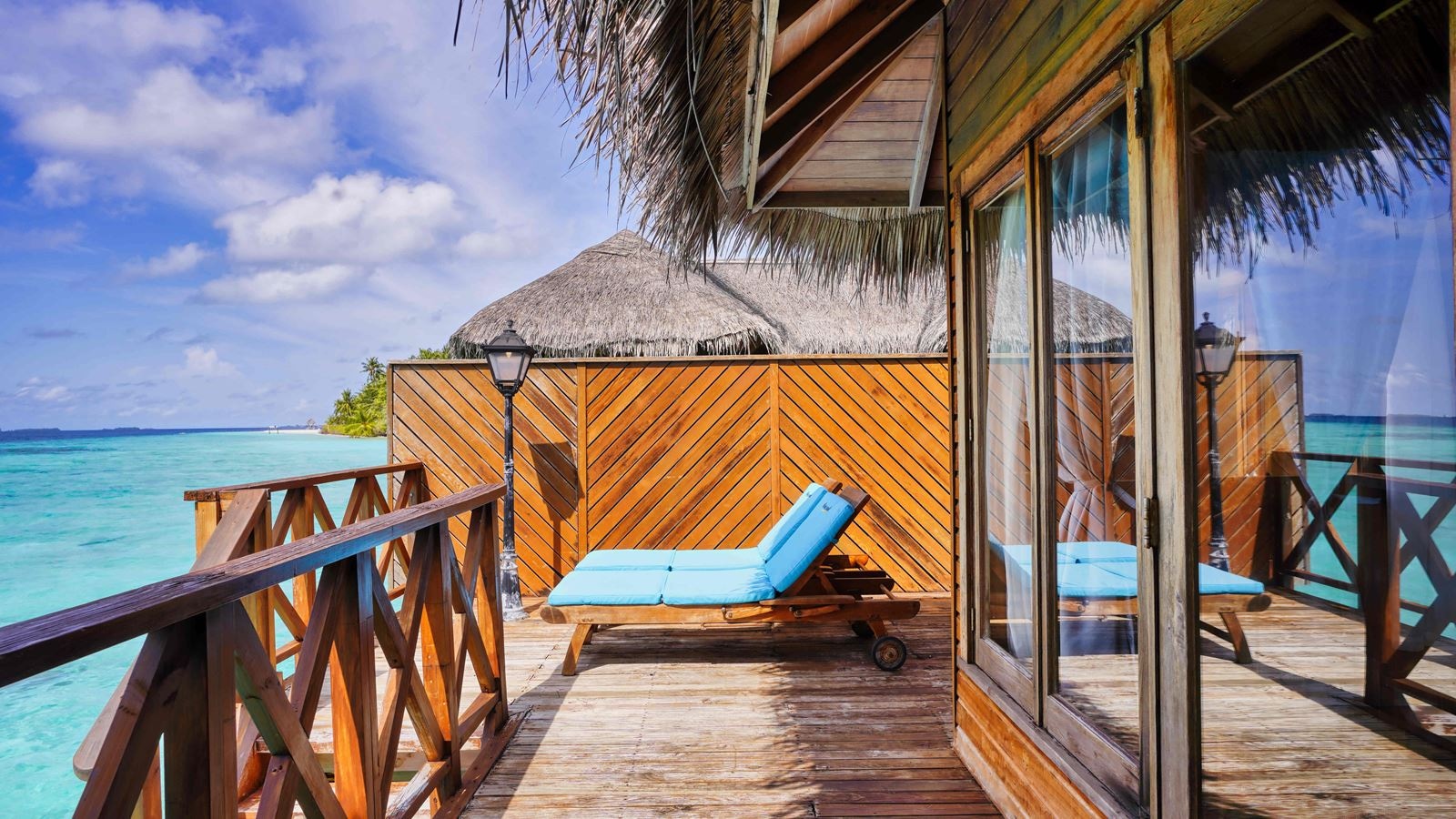 rooms-water-villa