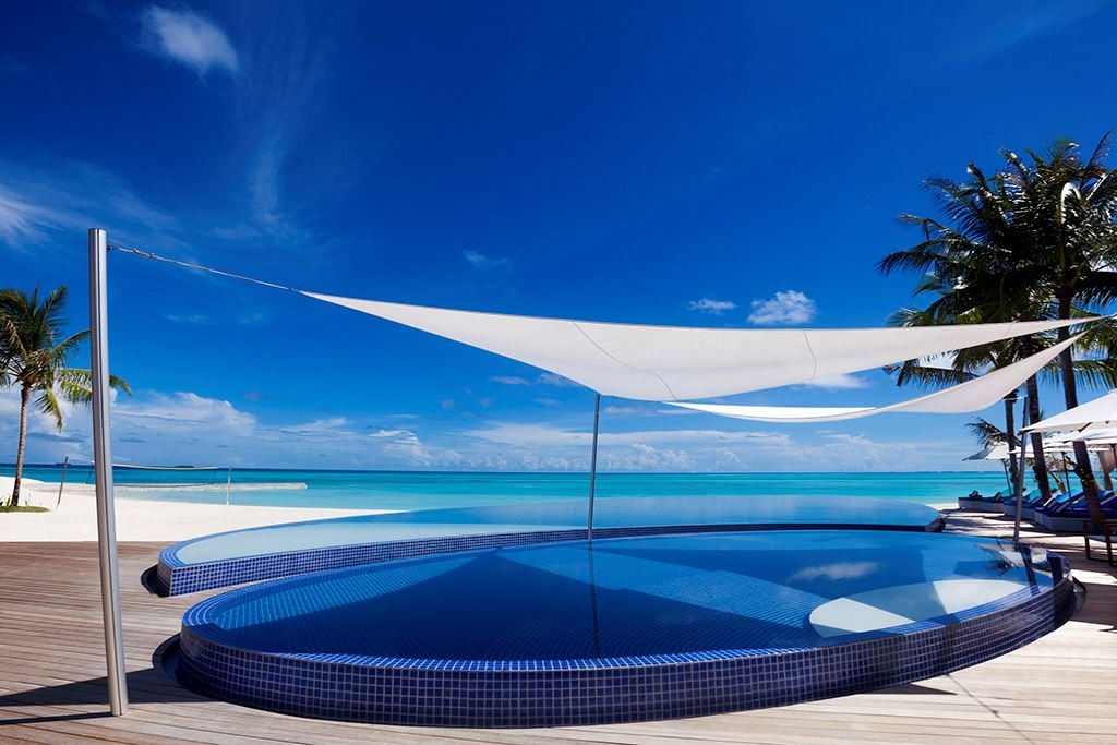 pools-outdoor-childrens-pool